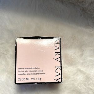 Mary Kay mineral powder foundation